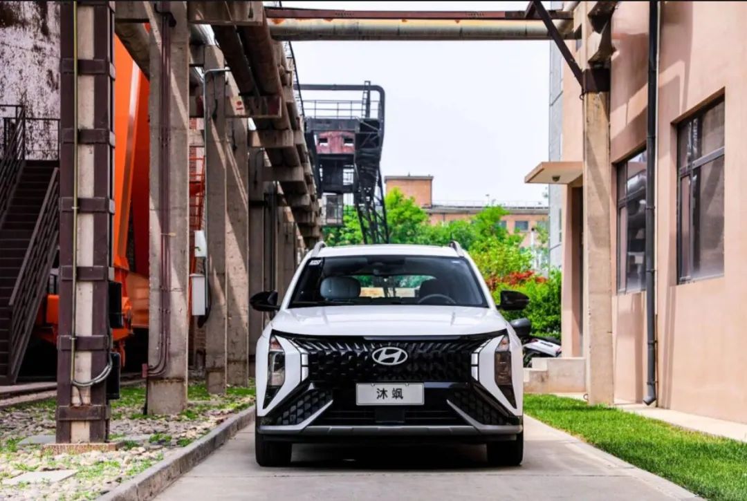 北京现代沐飒mufasa是手动挡吗,北京现代威飒汽车