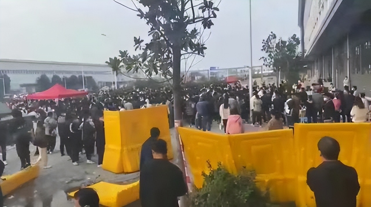 郑州富士康返费靠谱么,郑州富士康返费一万真实么