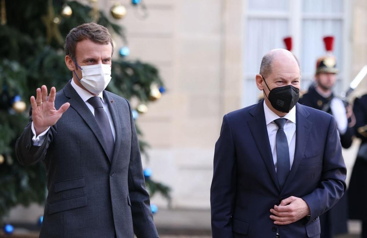 法国忙抗议，德国想自救，苏格兰闹独立！美国又对中俄开辟新战场