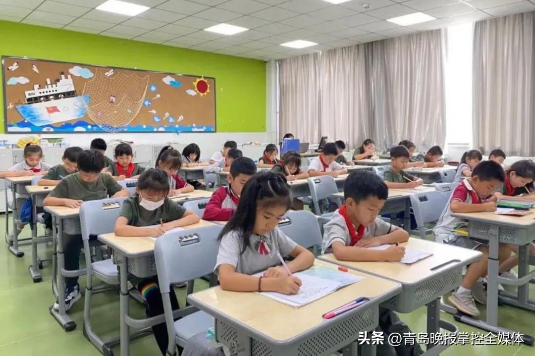 办好人民满意的教育!青岛为明学校获评“青岛西海岸新区教学质量突出贡献单位”