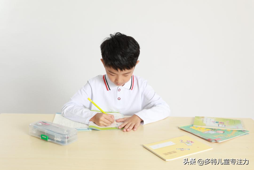 暑假作息时间的正确打开方式,暑假每日作息时间表简单又可爱的