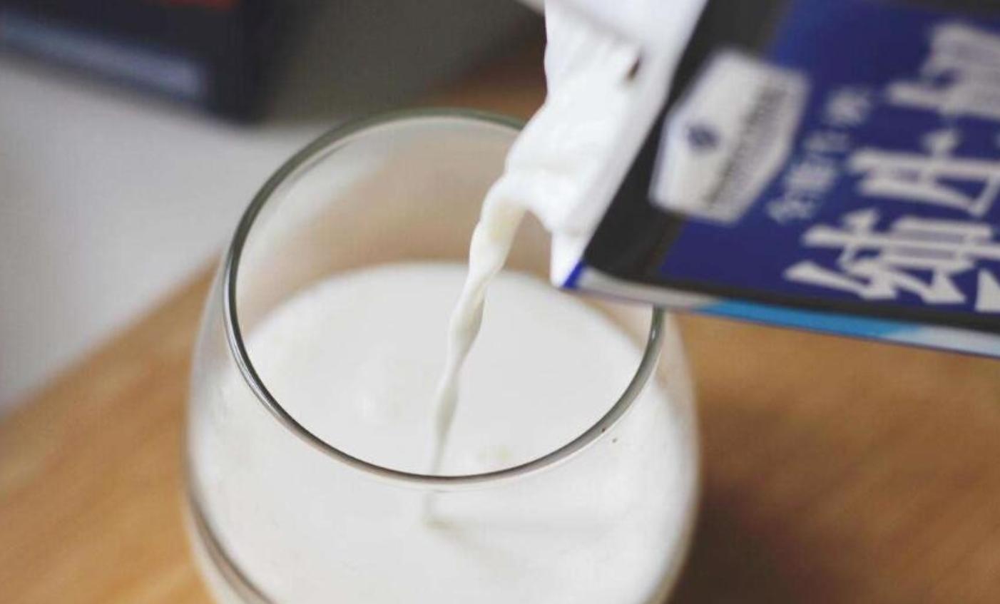 奶酪和牛奶哪个补钙效果好,奶酪和酸奶哪个补钙