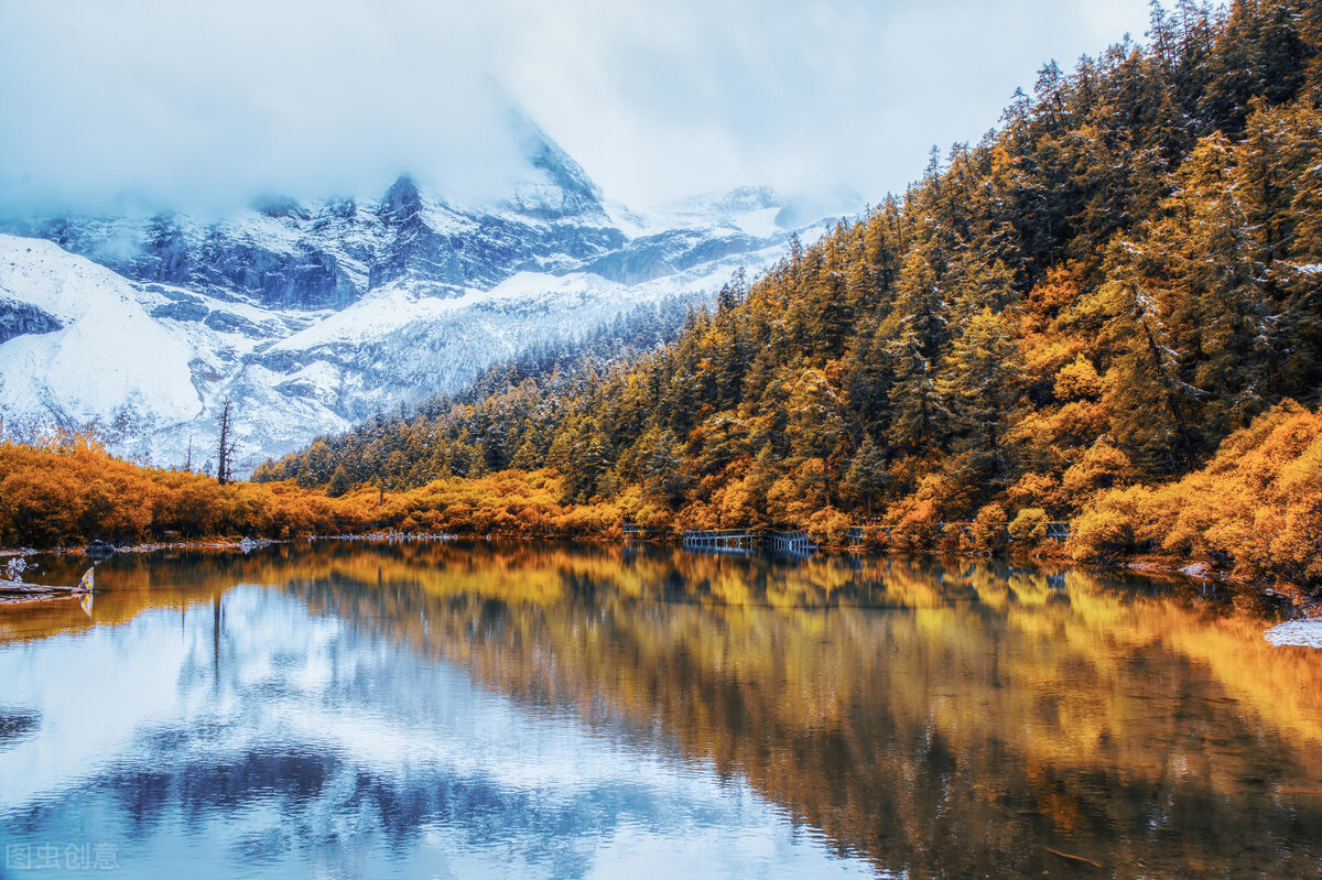 11月份去哪里玩最好玩呢,十一月份秋天适合去哪旅游国内