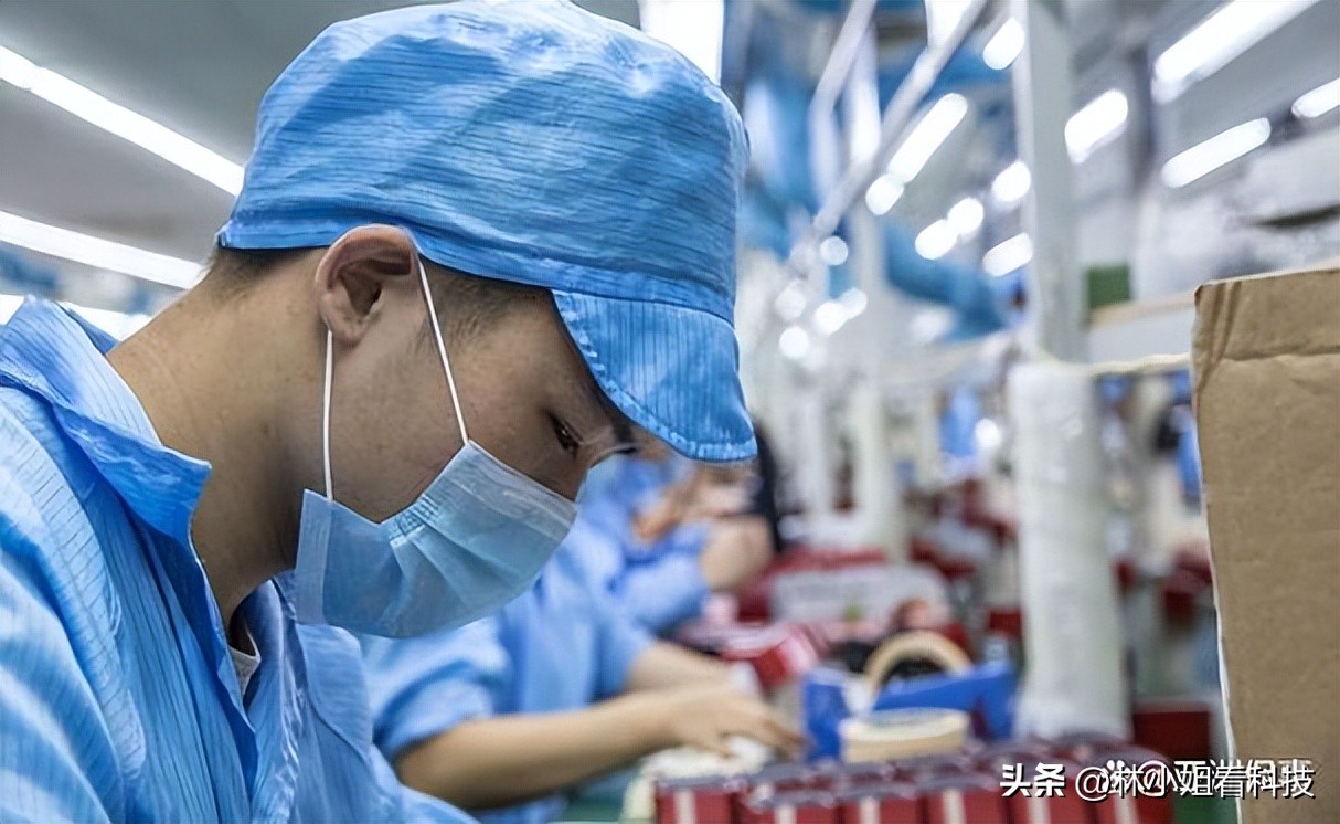 学生工厂流水线打工一般多少钱,18岁进小工厂每天流水线16个小时