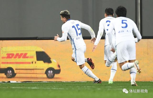 中超球队踢出巴萨式配合进球，小将“C罗式”庆祝动作燃爆了