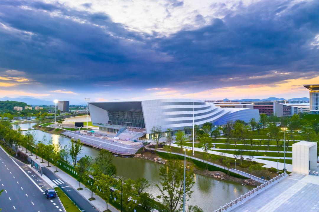 北航中法航空学院体育馆全面建成！