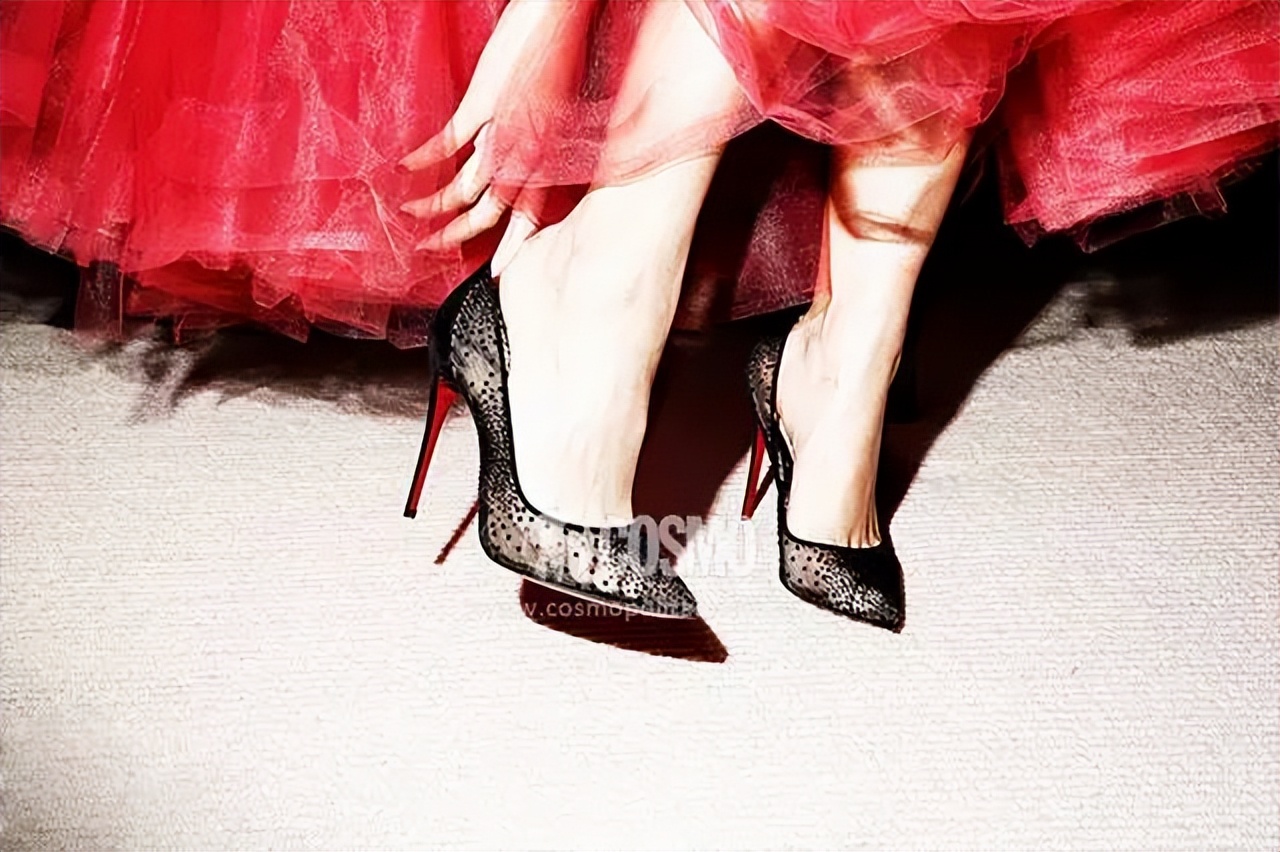 这几双高跟鞋逃不出我的掌心，贵也要买！