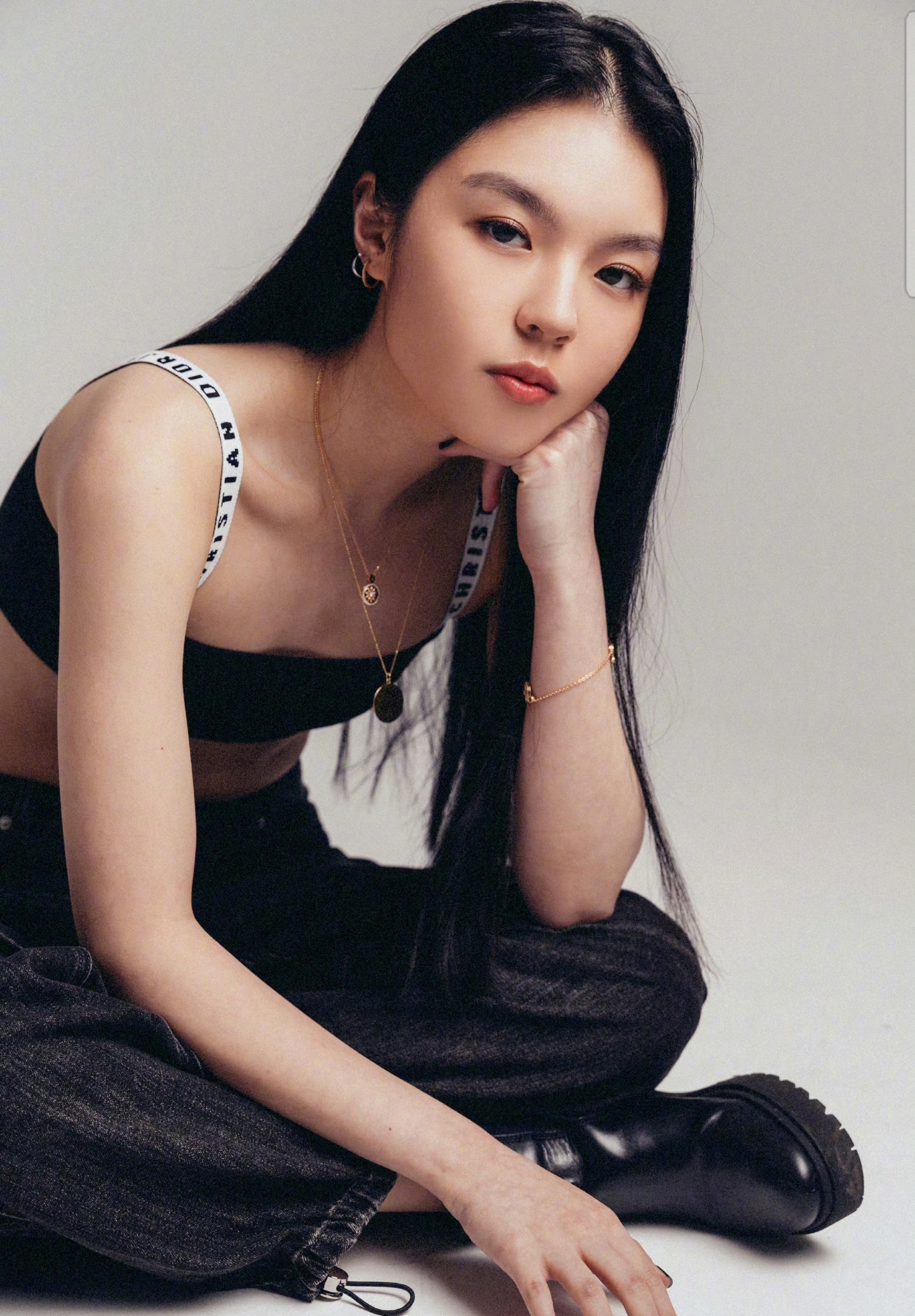 李咏妻子哈文发文经典语录,李咏妻子哈文微博发声