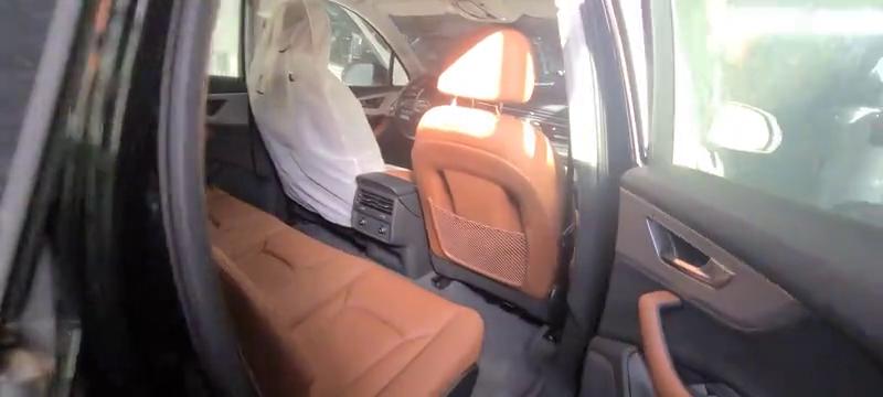 23款欧洲版奥迪Q7现车3.0T最低报价56万全国上牌，实车详细讲解