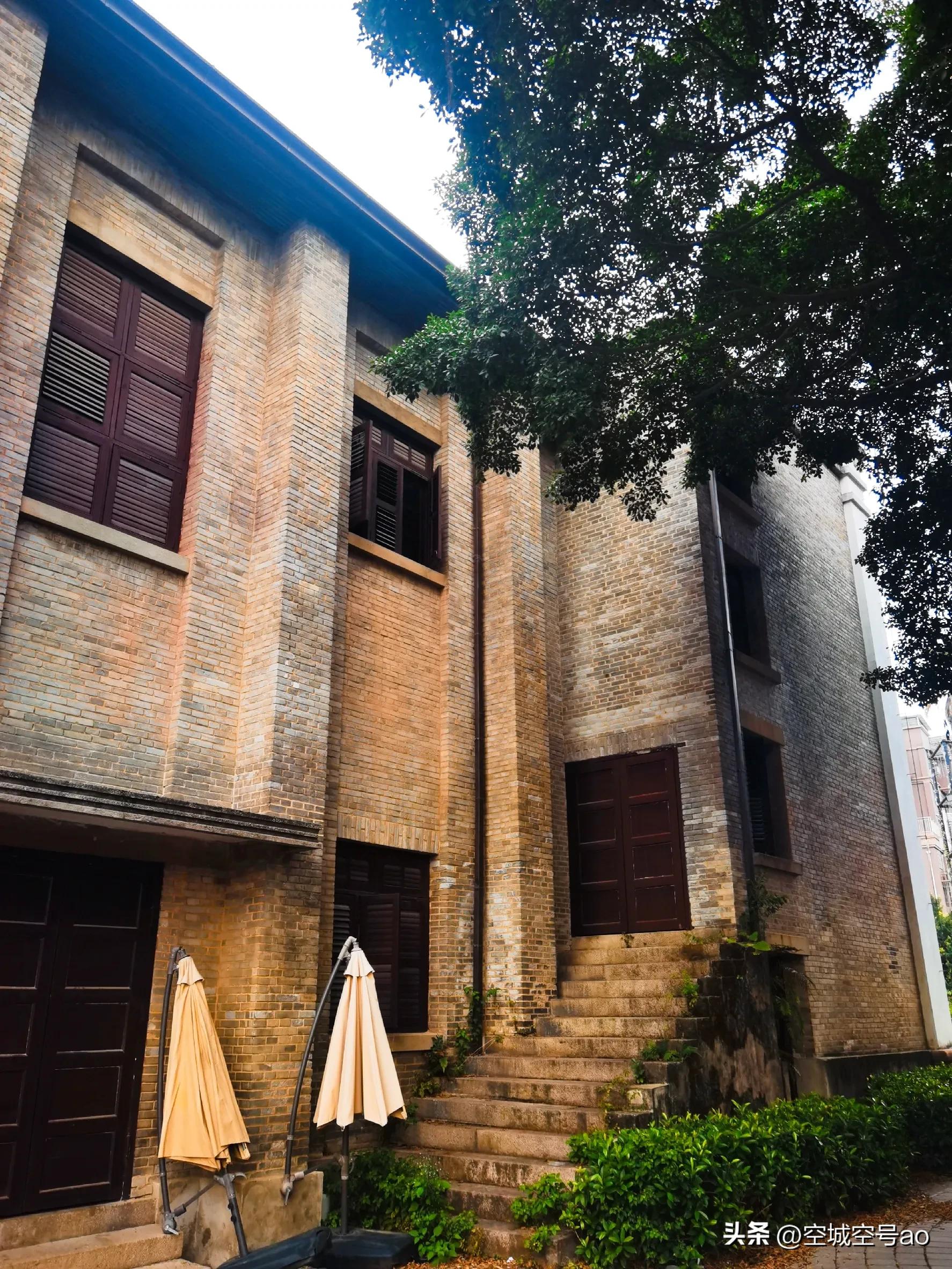 离烟台山近的电影院,烟台山商业漫步街有电影院吗