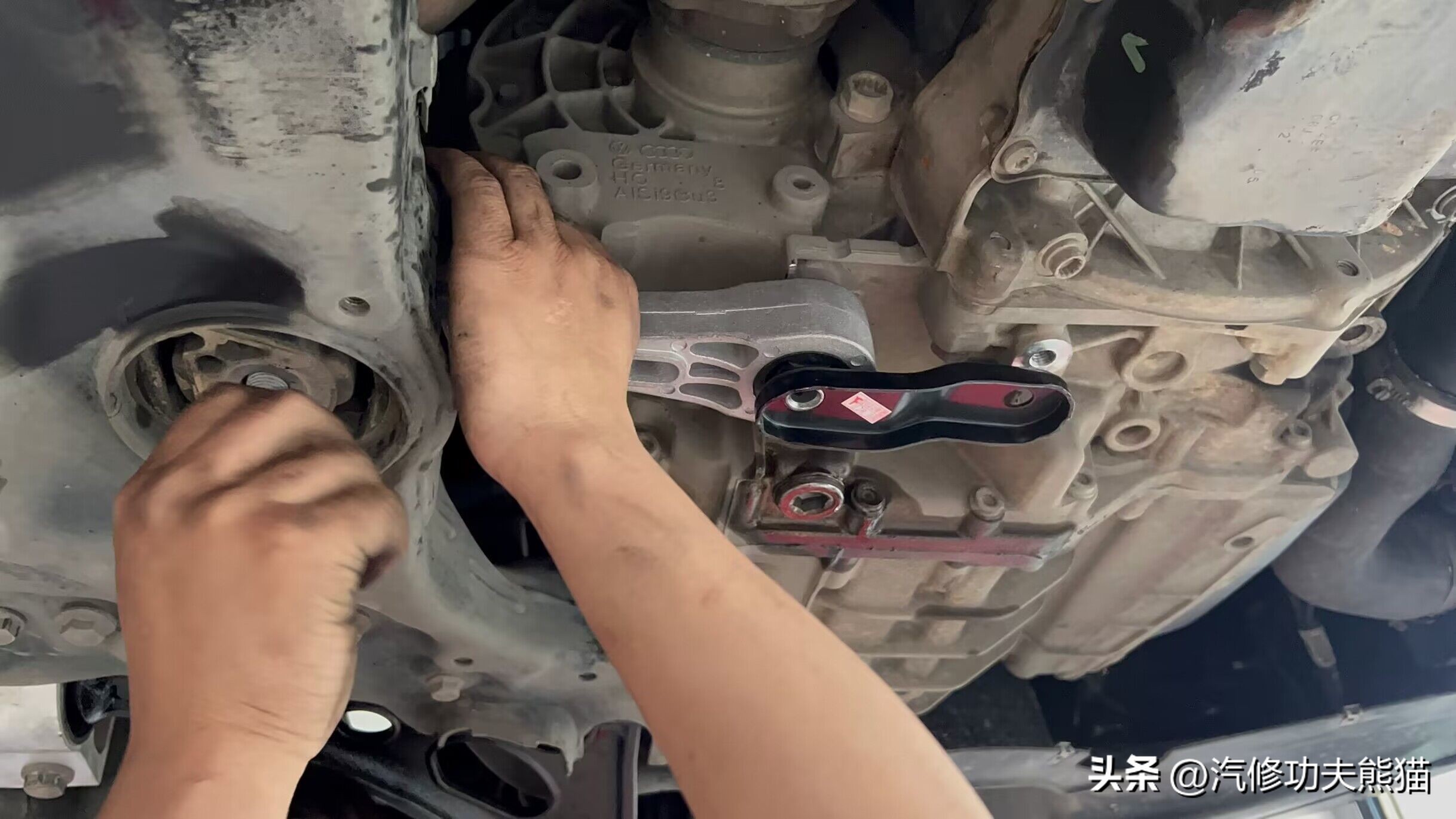 2017款大众迈腾10万公里烧机油,十年的迈腾怎么样后期维修费用