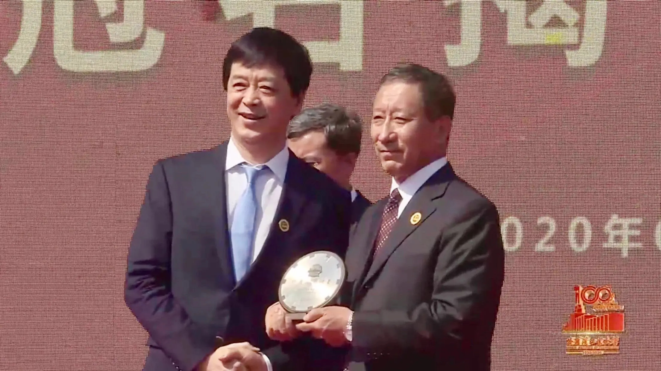 长春大黑马：27岁3千资本，37岁成为“中国第8富”，今年入655亿