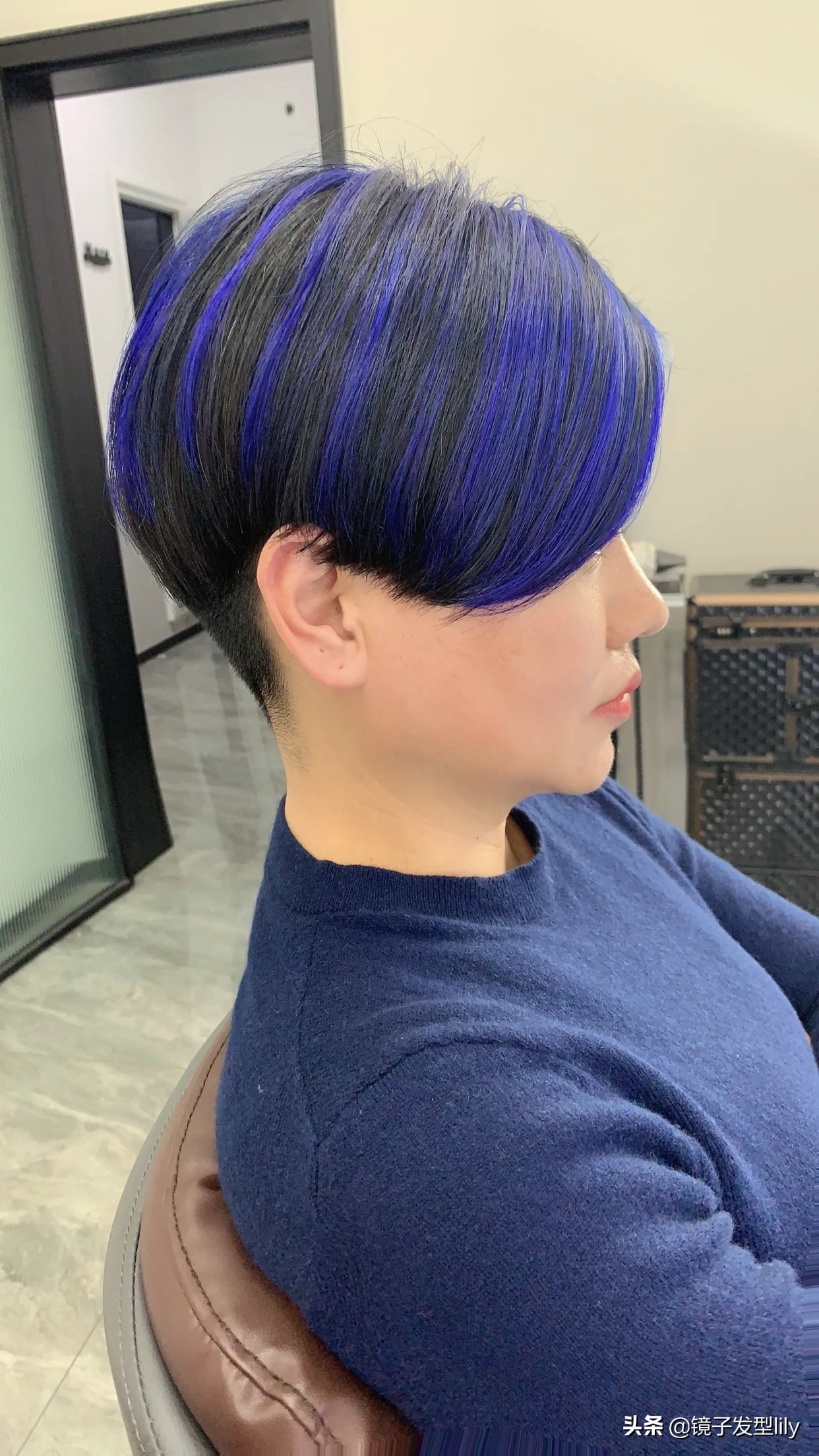 当下发廊最火发型,四十岁女士超短发流行发型