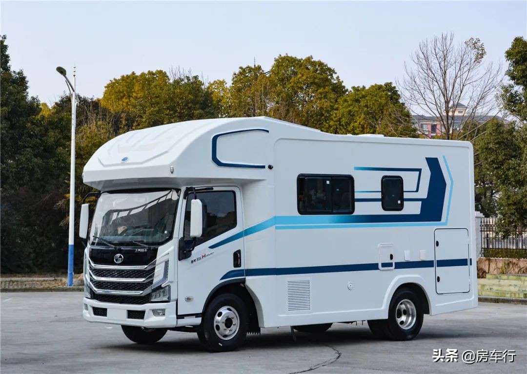 上汽轻卡房车h500好还是h300好,15-20万全新轻卡房车推荐