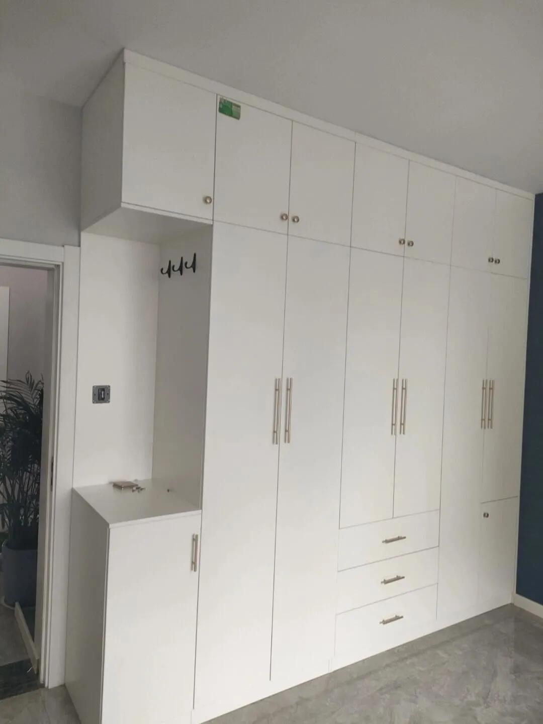 高光衣柜柜门款式大全,30款轻奢风格衣柜