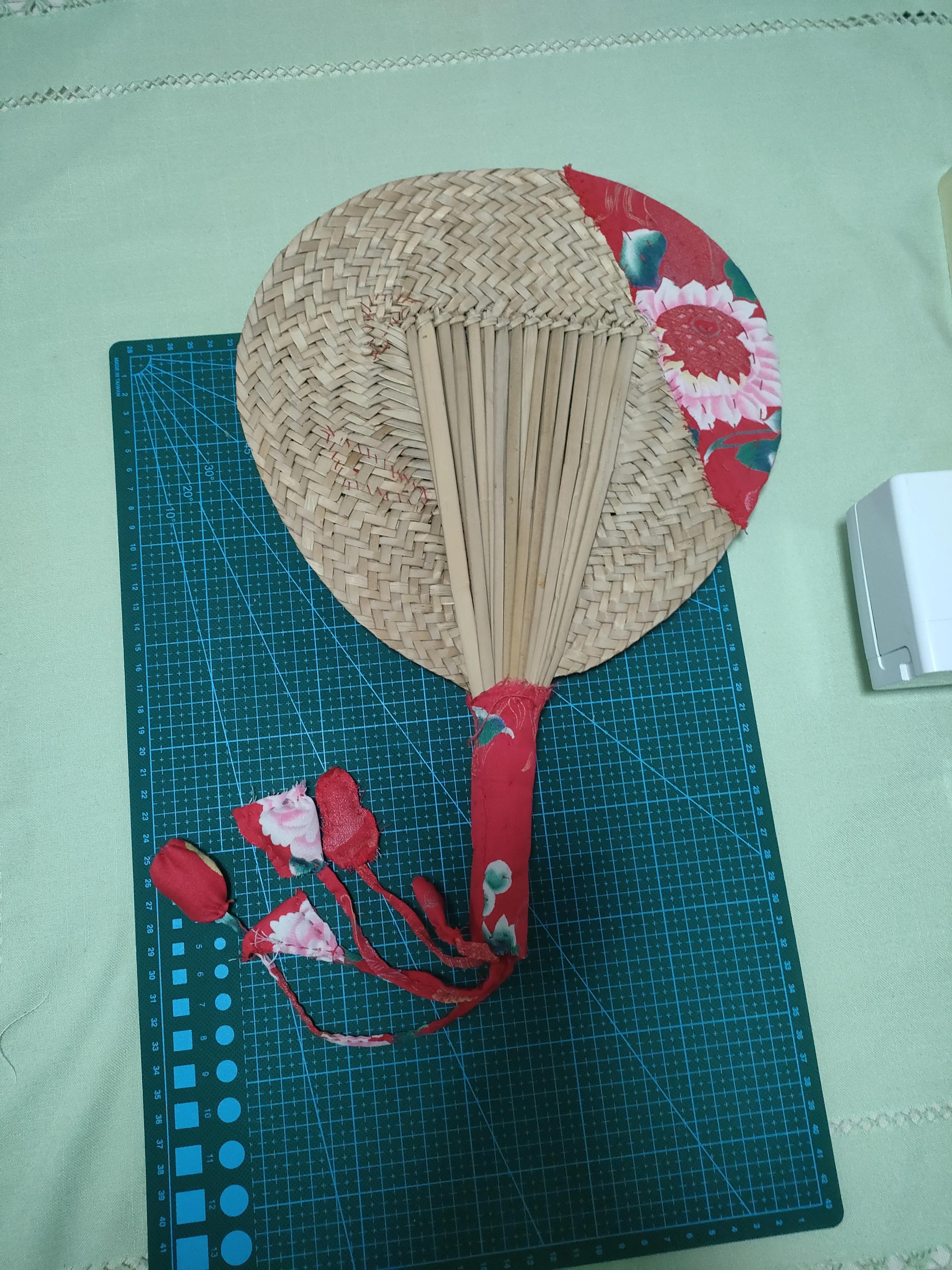 一把旧蒲扇,旧蒲扇