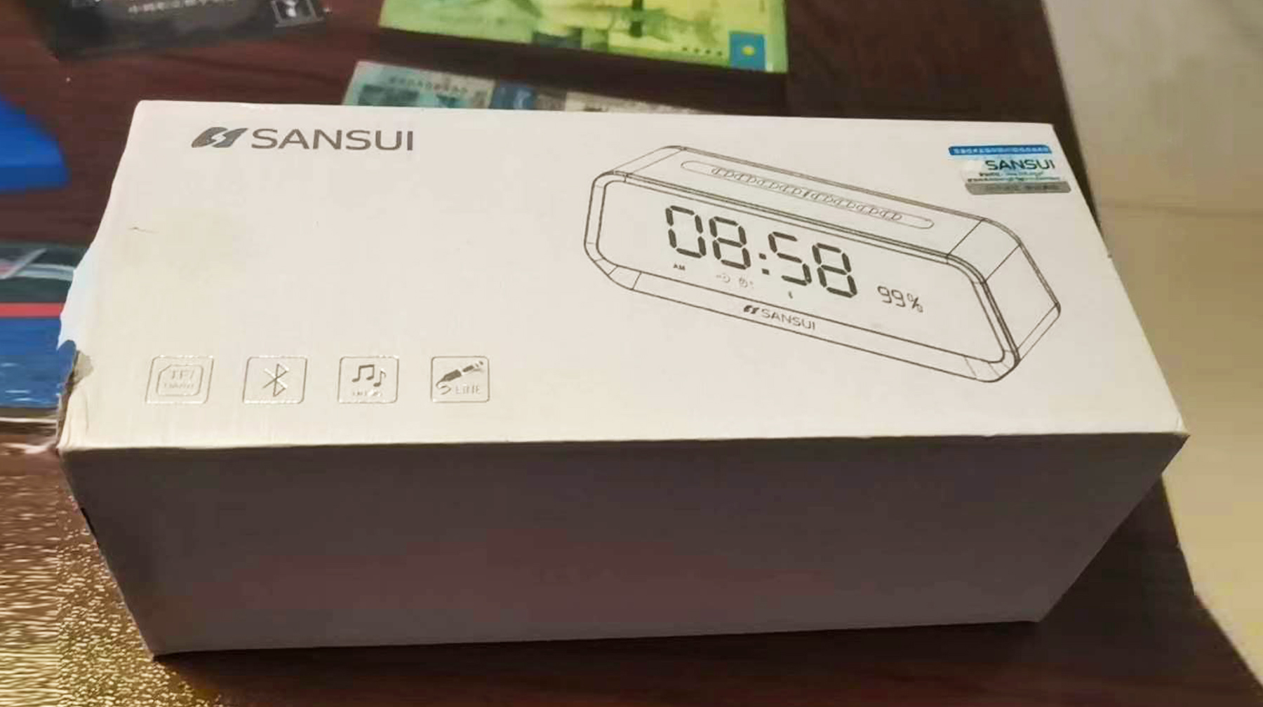 高颜值复古蓝牙音箱,木制山水音响