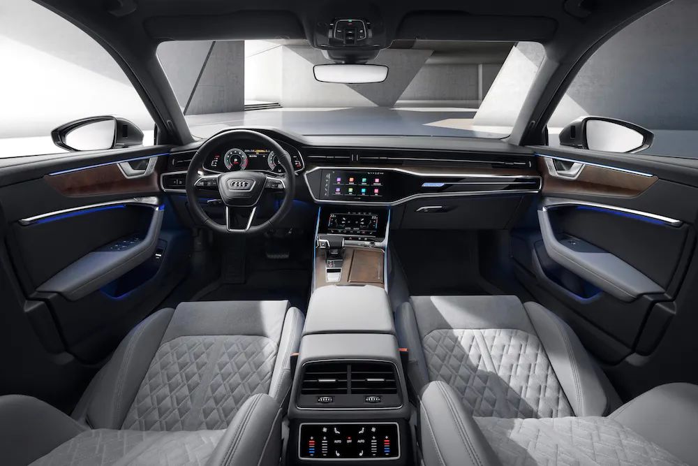 奥迪全新a6l55tfsiquattro,新奥迪a6l中期大改款