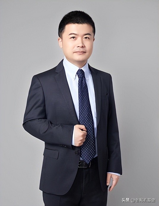 揭幕者对话中欧基金钱亚风云：如何捕捉高景气行业？