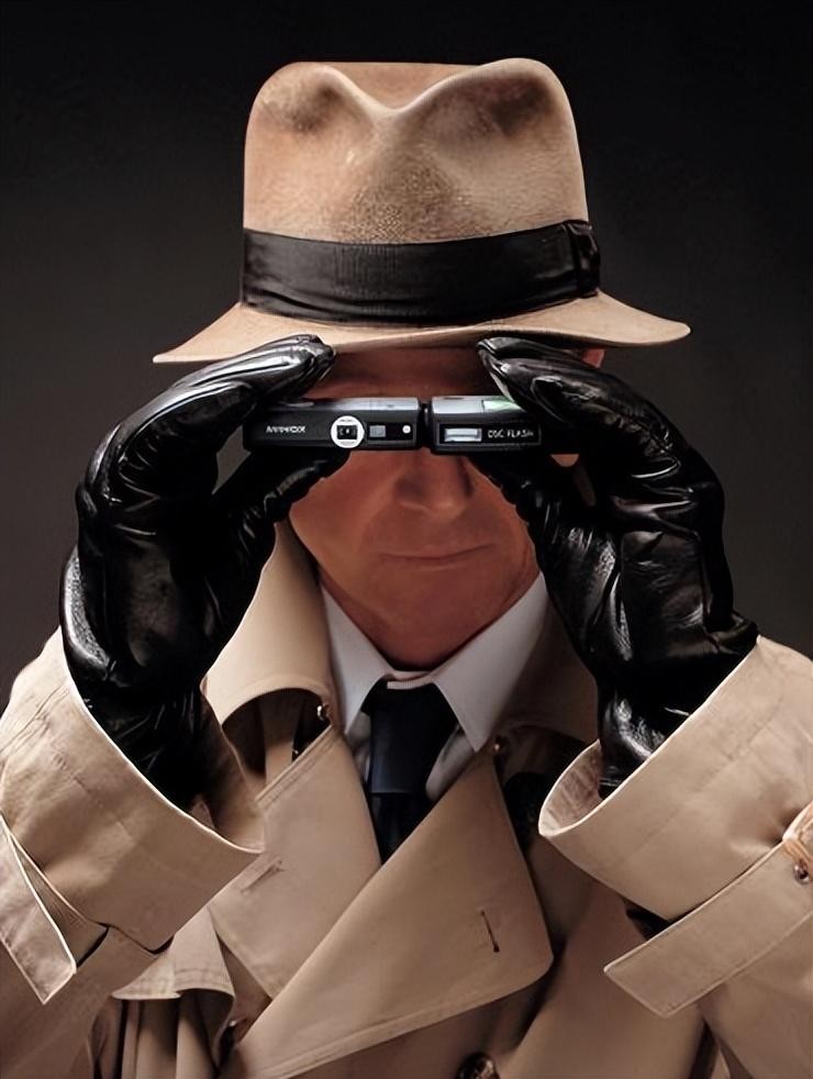 美国网友提问：中国为什么有那么多叛徒和汉奸？因为国人不爱国？