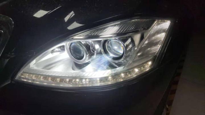 10款奔驰s400大灯改装,10款奔驰s400远光灯