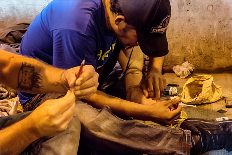 “*交性**易”合法化的荷兰，如今已追悔莫及