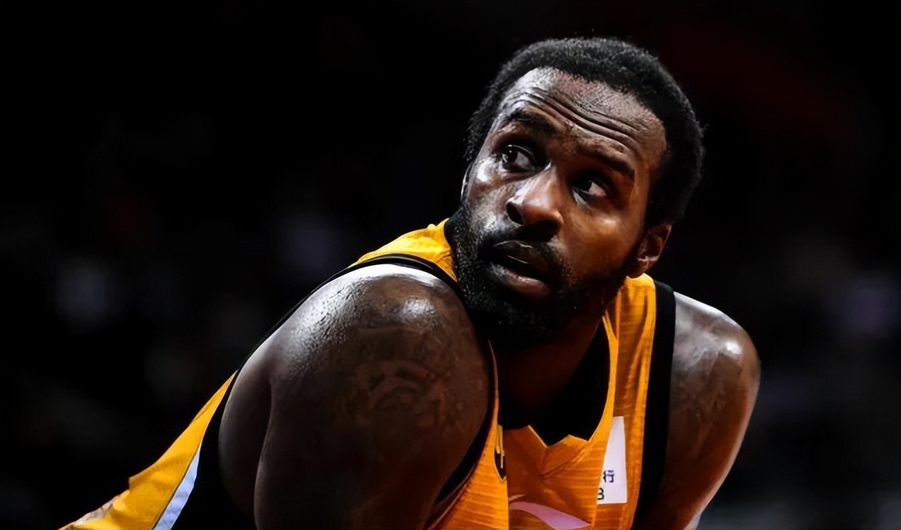 广东新外援沙巴兹比赛视频,广东三非最新消息