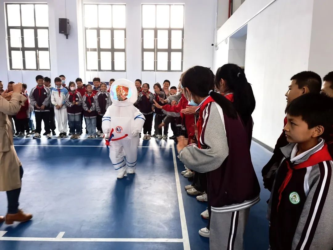 西安雁南小学科技节,西安庆华小学第三届科技节
