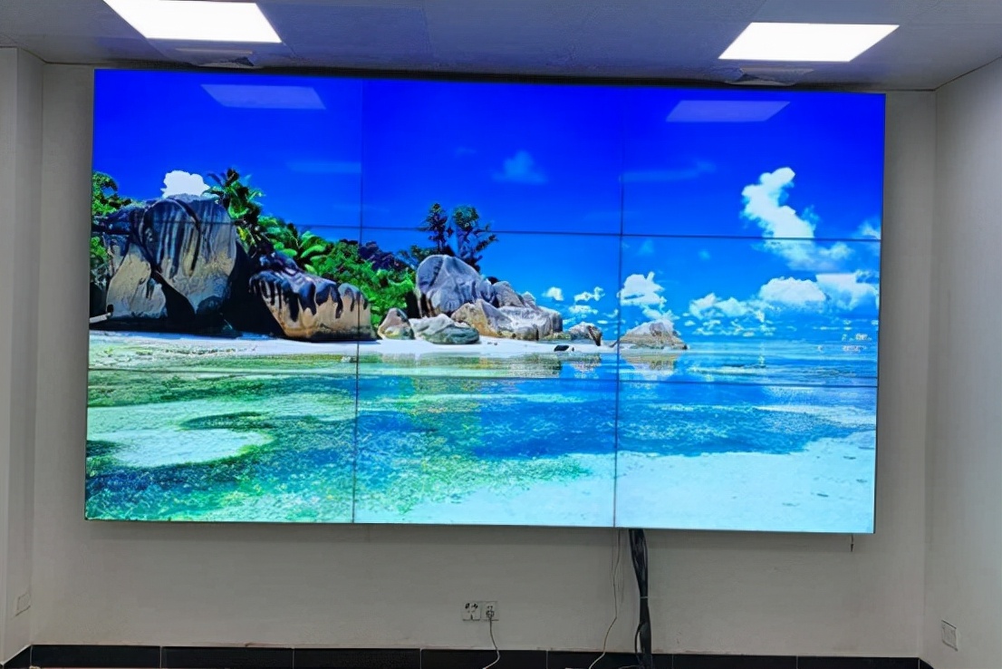 电视机屏幕三种颜色,电视机屏幕一闪一闪屏幕颜色变了