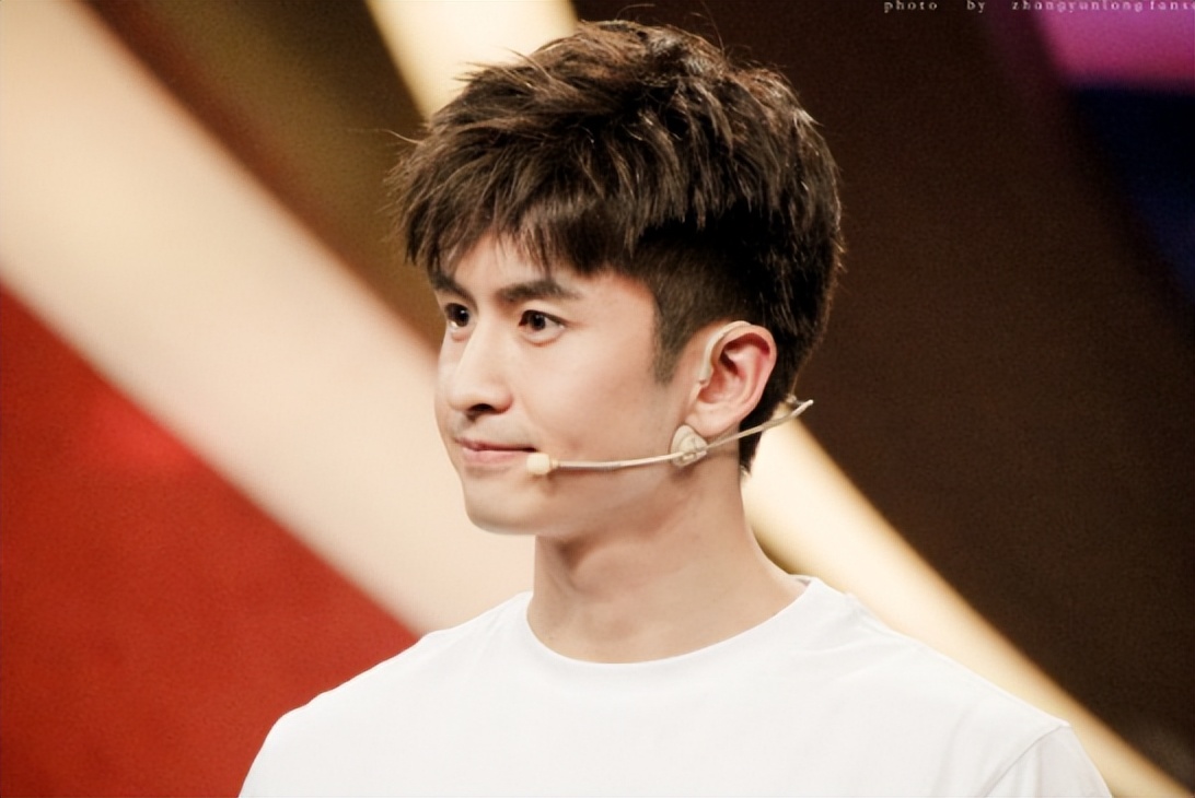 最惨前夫刘恺威：夜光剧本声名尽毁，蹭前妻热度重回内娱无人识