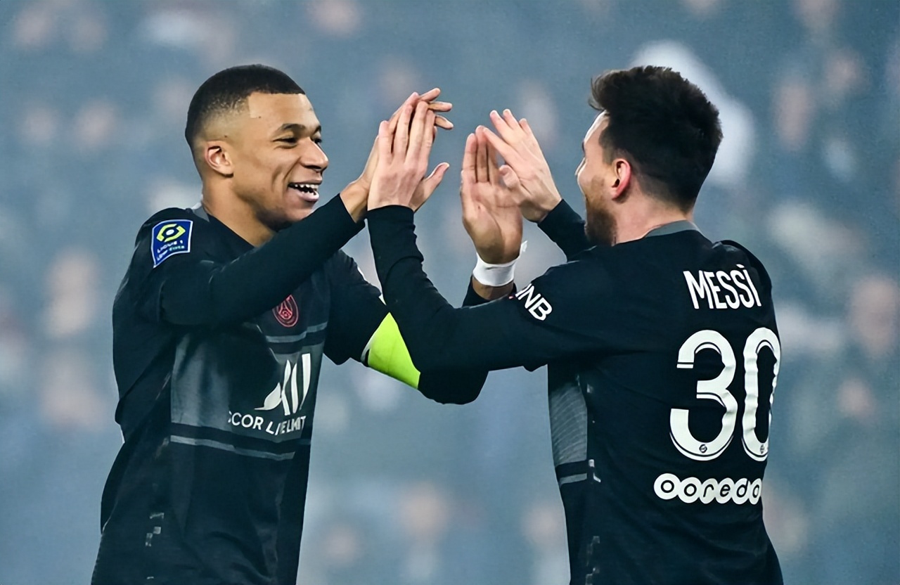 为什么梅西拿世界杯冠军就能封王,为什么梅西拿世界杯冠军封王