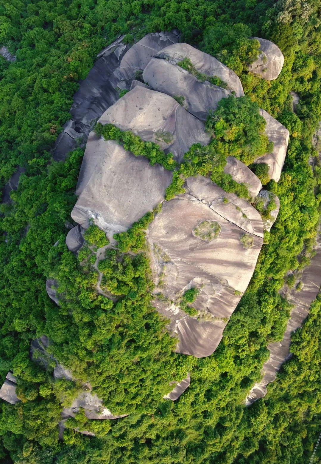 梧桐山外深圳还有哪些山值得一游,东莞银瓶山和深圳梧桐山哪个难爬