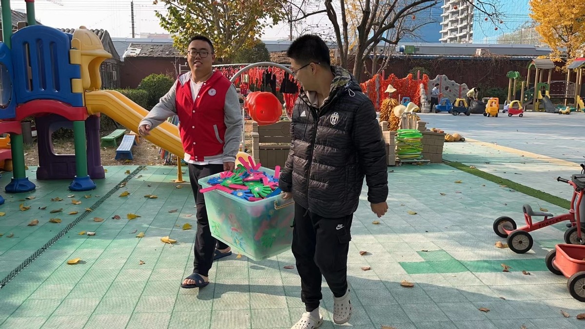 小足球大梦想,小足球大梦想幼儿园