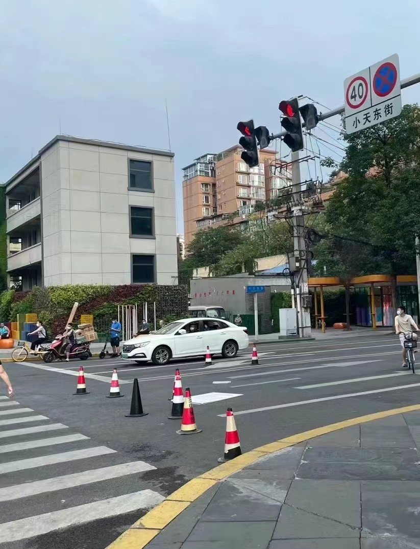 华西医院什么时候恢复正常门诊,华西医院逐步恢复门诊了吗