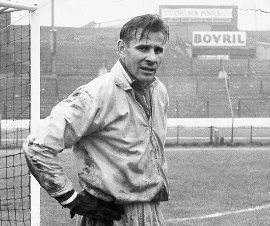 世界足球史上最强十大传奇人物,世界足球史上最伟大的球员