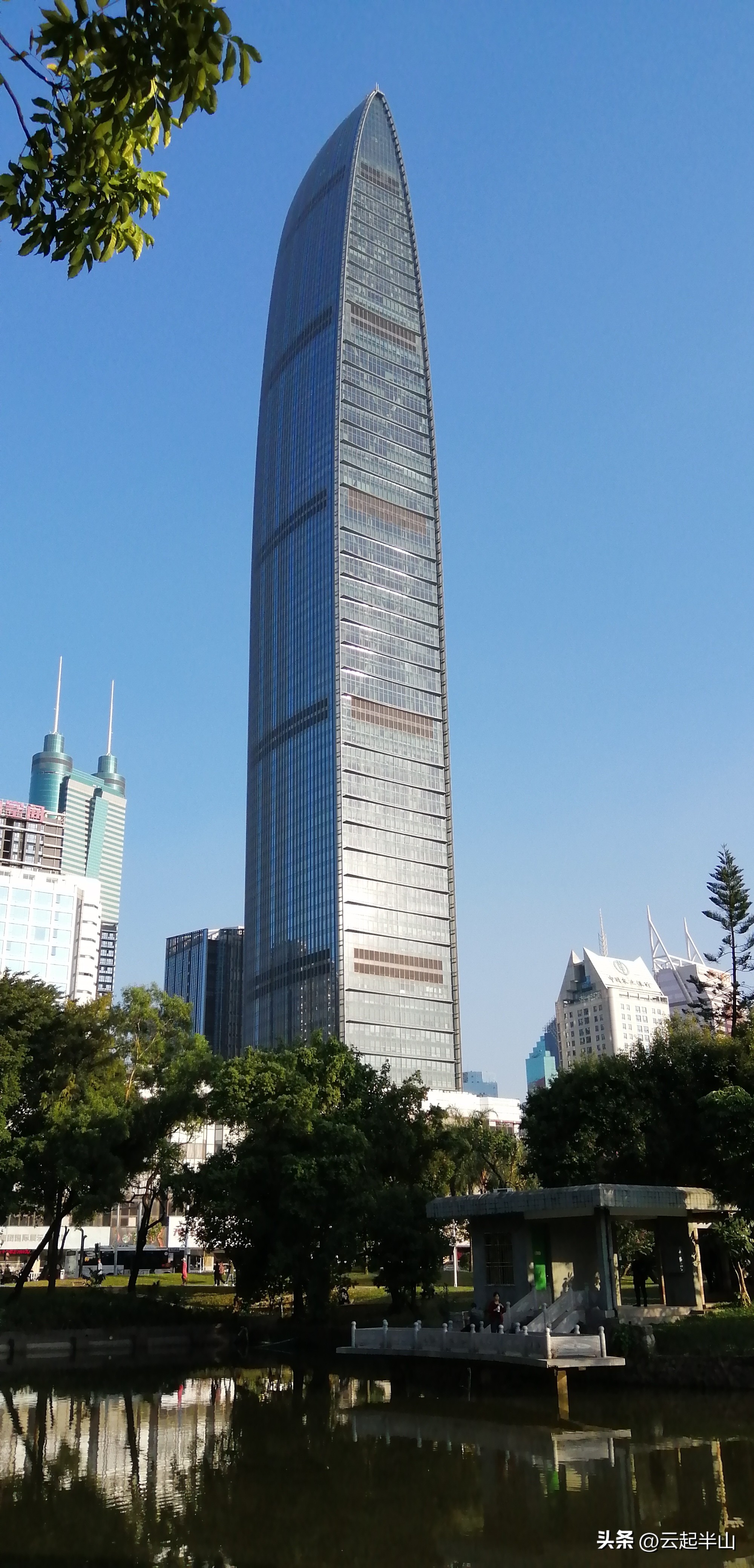 浅浅地玩、深深的圳