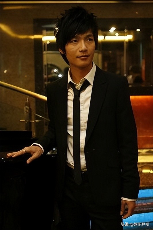 15年前陈楚生,陈楚生真的比张杰强吗