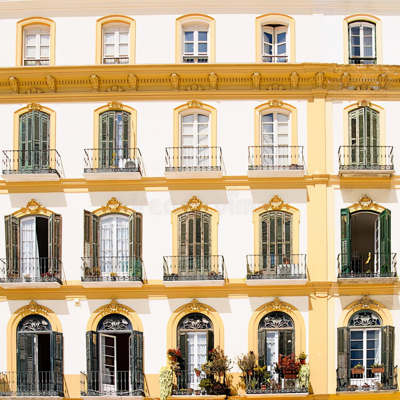 买西班牙房子要注意哪些问题,欧洲房子的朝向