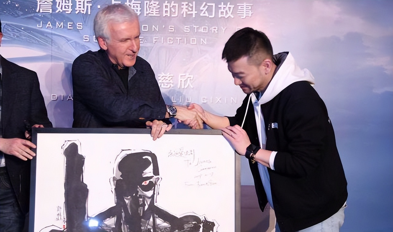 面对世界杯，中国足球惭愧，对比《阿凡达2》，中国电影差距颇大