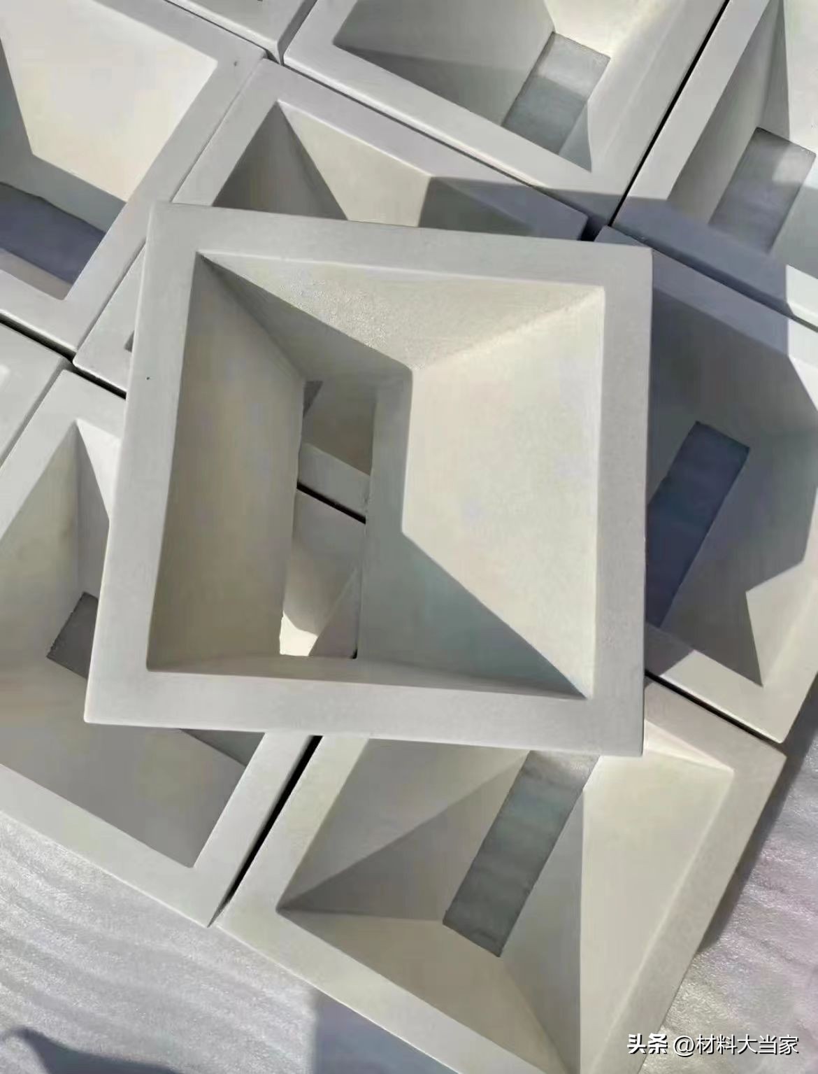 室内欧式水泥构件,水泥装饰构件定制