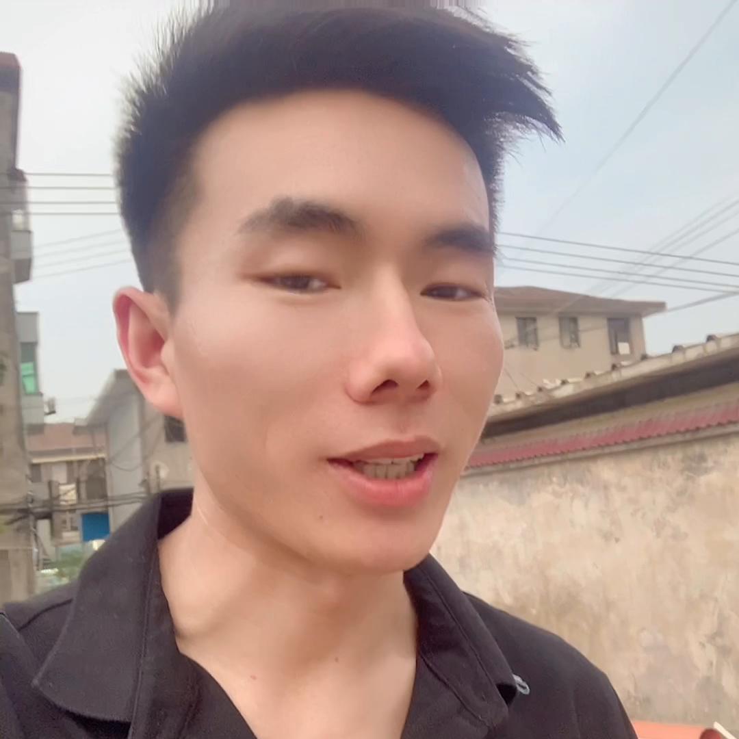 老乡们，还有8个月，谈好对象了，第一次去对象家，记得带...