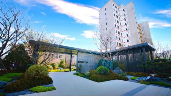 海信地产西海岸绿化,青岛西海岸花街小镇海信地产