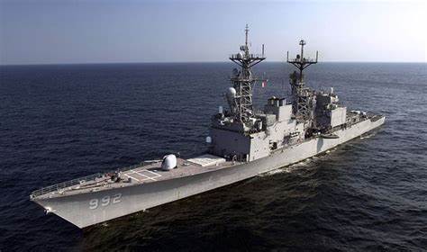 无畏反潜巡洋舰,无畏级大型反潜舰图片