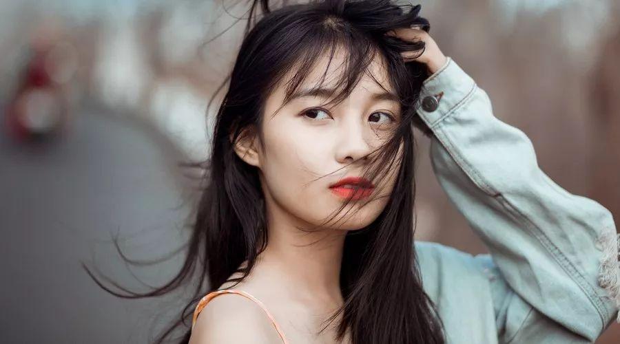 当你发现女朋友玩暧昧，你的情绪如何应对？