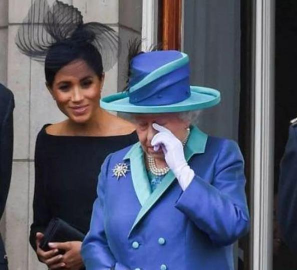 英女王哪一年去世,英女王逝世王室