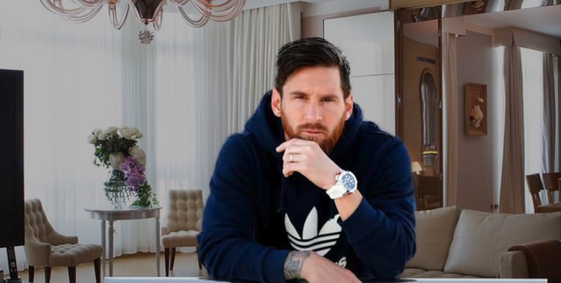 历史足球最有价值球员,历史年收入最高的足球球员