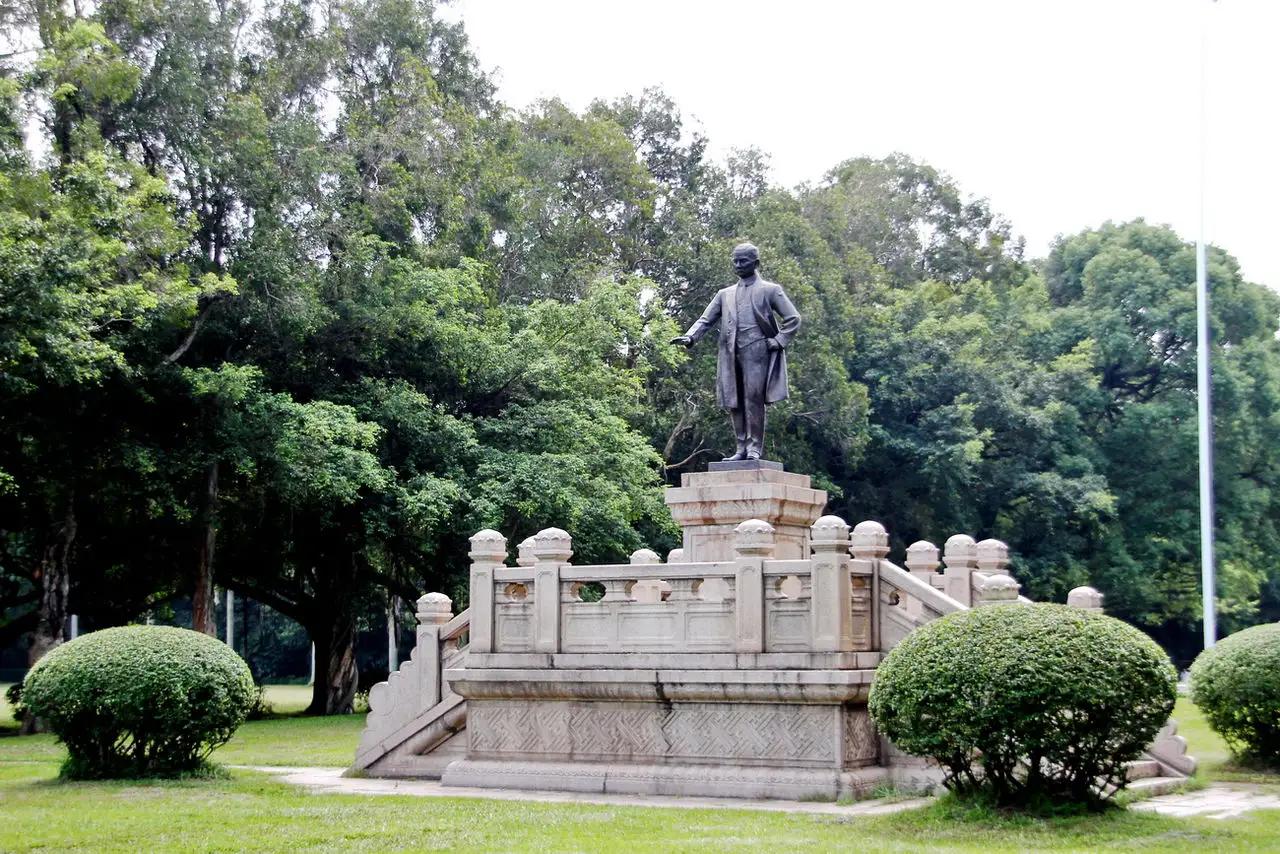 孙中山的《建国方略》有多强？内有很多大项目，包括建造三峡大坝