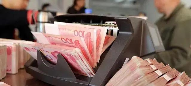 房贷20年商贷提前还款哪一年划算,房贷40万付了4年了提前还款划算吗