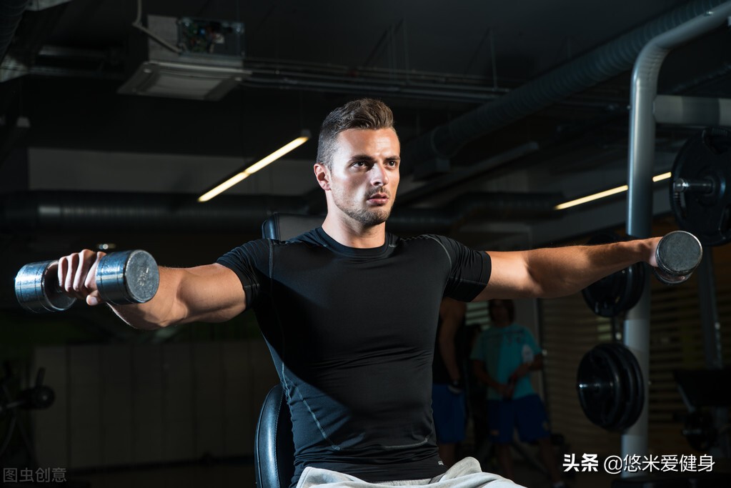 哑铃力量训练家用器材,哑铃力量训练的作用