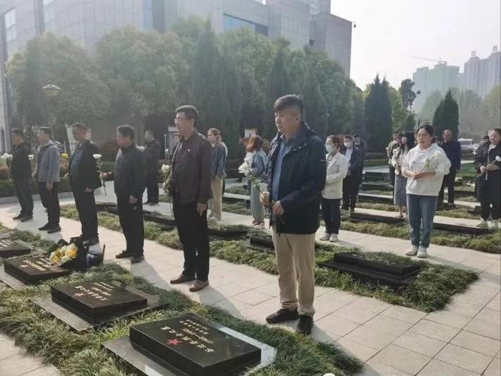 漯河文明网清明祭英烈,漯河市文明网清明云端祭英烈